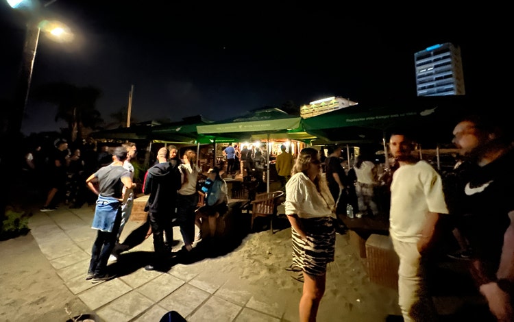 Beach Bar