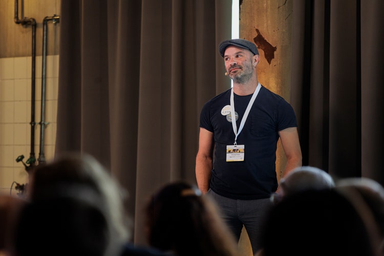 Thomas Bojer on Stage